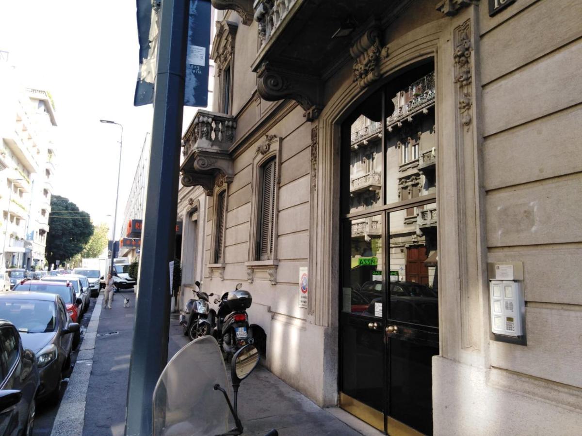 Studio Stazione Centrale Milão Exterior foto